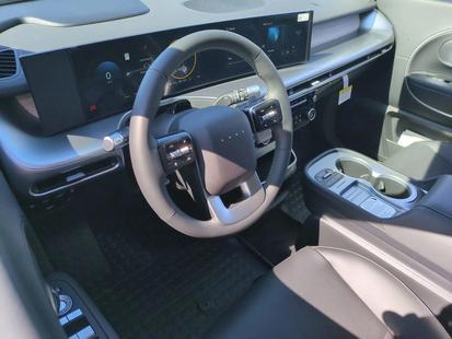 hyundai ioniq 9 2026 7YAMUFS39TY011030 image hyundai ioniq 9 2026 7YAMUFS39TY011030 image